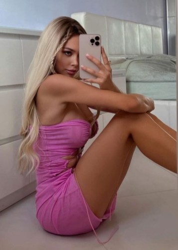 Анжела, Г. Красный Сулин